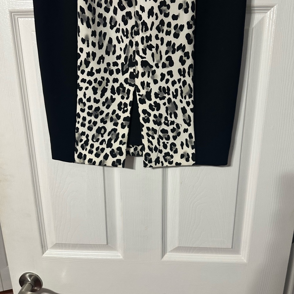 NWT White House Black Market Leopard Print Pencil Skirt - Picture 8 of 14
